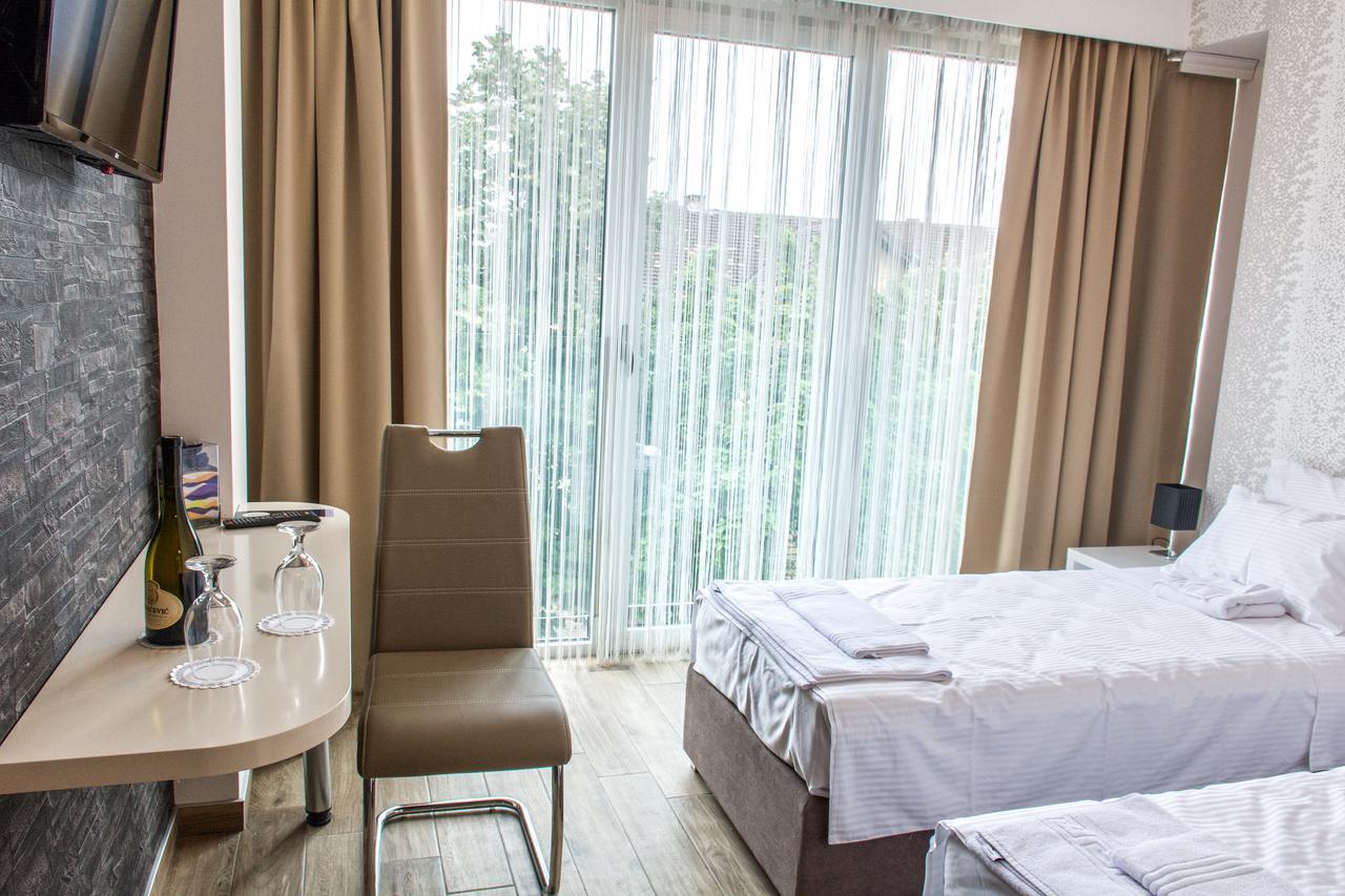 Zam Residence Valjevo Esterno foto